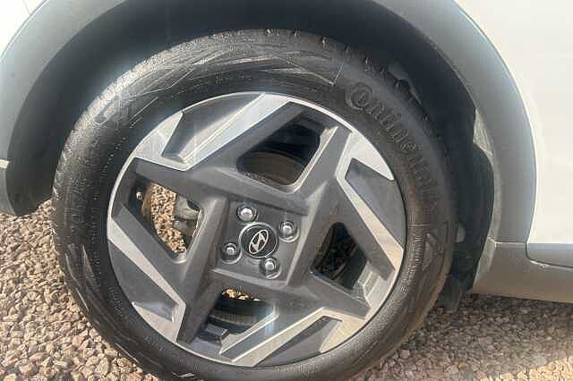 Hyundai BAYON 1.0 TGDi Premium 5dr White
