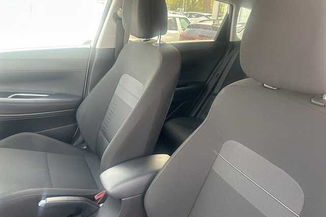 Hyundai BAYON 1.0 TGDi Premium 5dr White