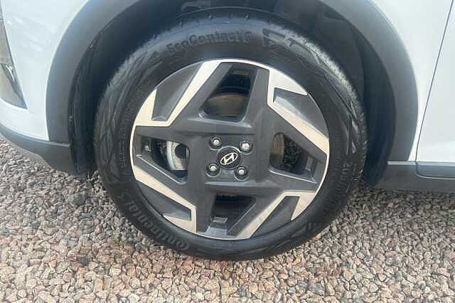Hyundai BAYON 1.0 TGDi Premium 5dr White