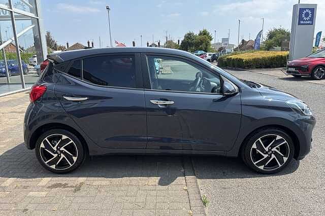 Hyundai i10 1.0 [63] Premium 5dr Auto [Nav]