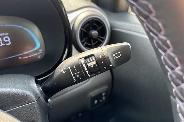 Hyundai i10 1.0 [63] Premium 5dr Auto [Nav]