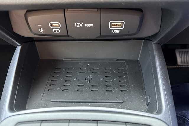 Hyundai i10 1.0 [63] Premium 5dr Auto [Nav]