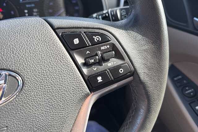 Hyundai TUCSON 2.0 CRDi 48V MHD Premium SE 5dr 4WD DCT
