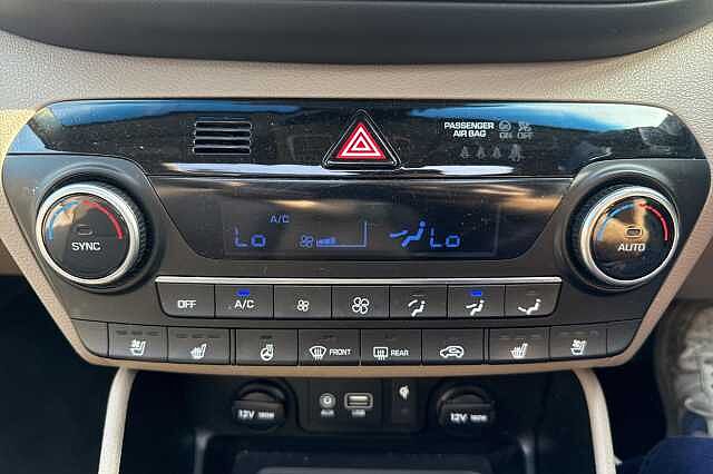 Hyundai TUCSON 2.0 CRDi 48V MHD Premium SE 5dr 4WD DCT