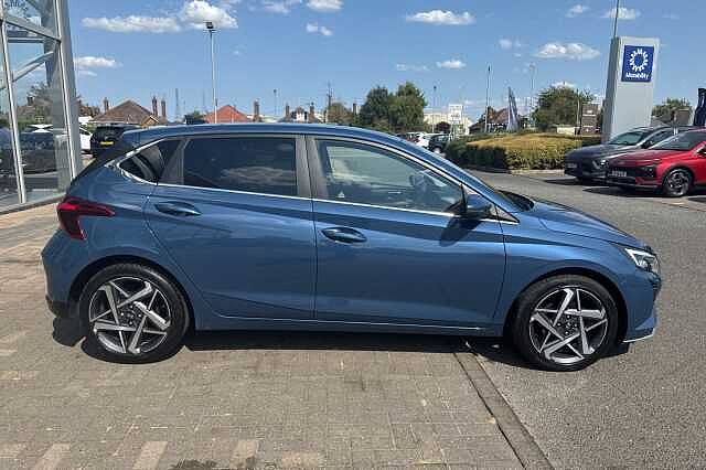 Hyundai i20 1.0T GDi Premium 5dr DCT