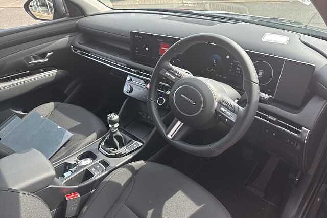 Hyundai TUCSON 1.6T Advance 5dr