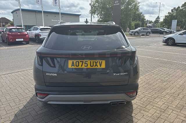 Hyundai TUCSON 1.6T Advance 5dr