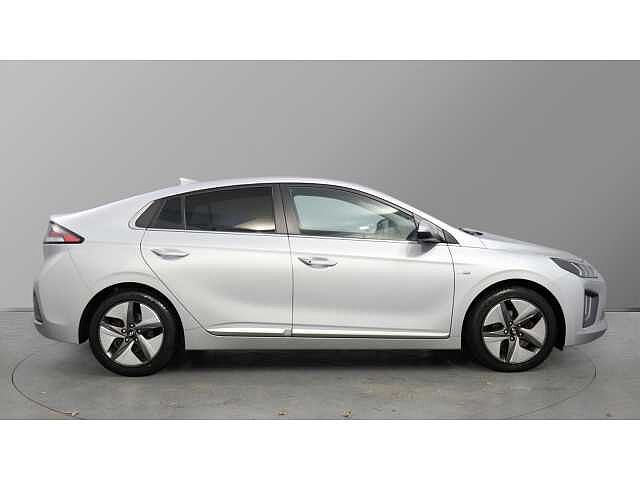 Hyundai IONIQ IONIQ 1.6 GDi Hybrid Premium SE 5dr DCT SILVER
