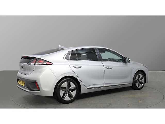 Hyundai IONIQ IONIQ 1.6 GDi Hybrid Premium SE 5dr DCT SILVER