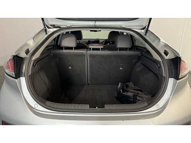 Hyundai IONIQ IONIQ 1.6 GDi Hybrid Premium SE 5dr DCT SILVER