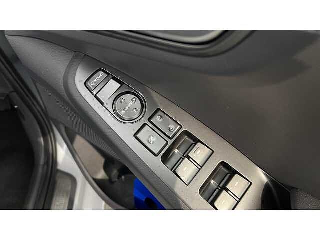 Hyundai IONIQ IONIQ 1.6 GDi Hybrid Premium SE 5dr DCT SILVER