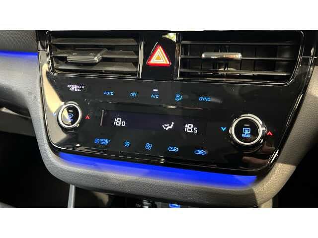 Hyundai IONIQ IONIQ 1.6 GDi Hybrid Premium SE 5dr DCT SILVER