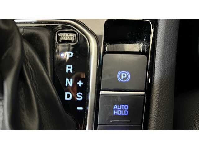 Hyundai IONIQ IONIQ 1.6 GDi Hybrid Premium SE 5dr DCT SILVER