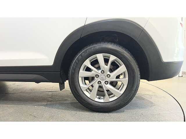 Hyundai TUCSON TUCSON 1.6 GDi SE Nav 5dr 2WD White