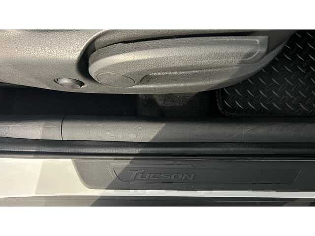 Hyundai TUCSON TUCSON 1.6 GDi SE Nav 5dr 2WD White