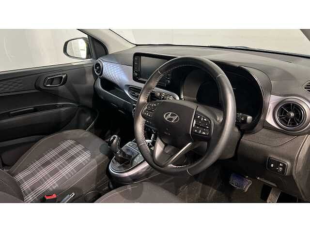 Hyundai i10 I10 1.0 MPi Premium 5dr Auto