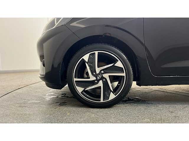 Hyundai i10 I10 1.0 MPi Premium 5dr Auto