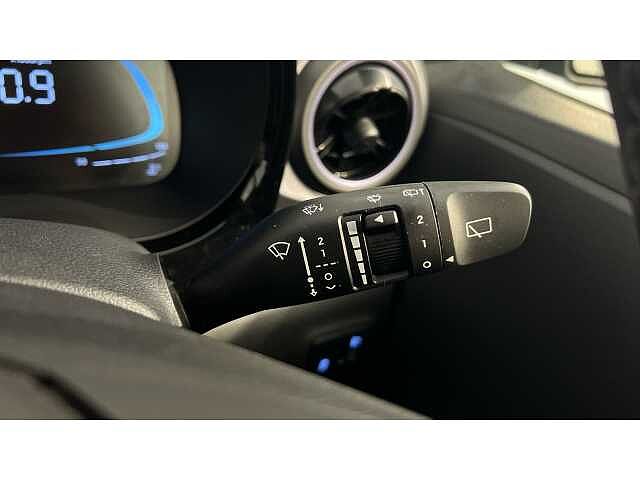 Hyundai i10 I10 1.2 [79] Premium 5dr Auto [Nav]