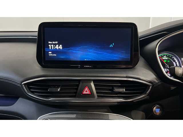 Hyundai Santa Fe SANTA FE 1.6 TGDi Plug-in Hybrid Premium 5dr 4WD Auto