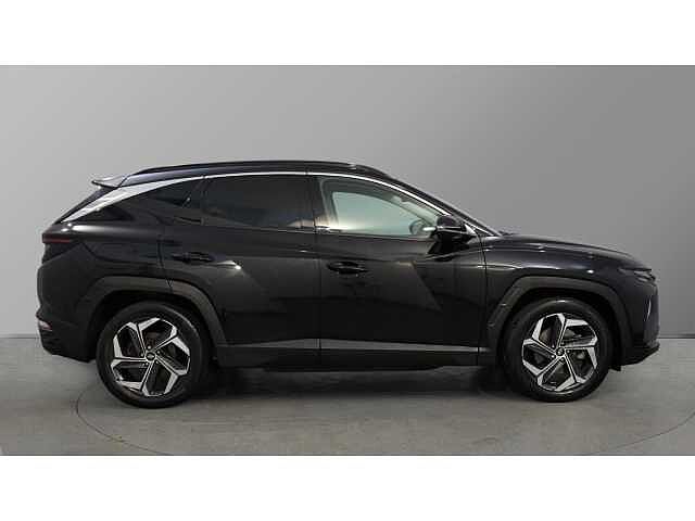 Hyundai TUCSON TUCSON 1.6 TGDi Plug-in Hybrid Ultimate 5dr 4WD Auto Phantom Black