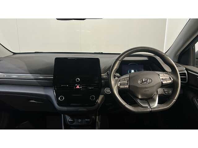 Hyundai Ioniq Ioniq HAT 38.3 kWh Electric Premium SE
