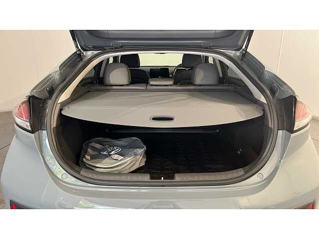 Hyundai Ioniq Ioniq HAT 38.3 kWh Electric Premium SE