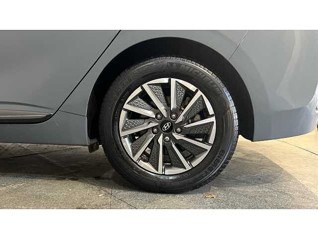 Hyundai Ioniq Ioniq HAT 38.3 kWh Electric Premium SE