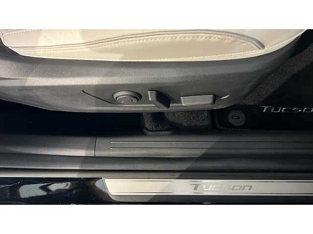 Hyundai Tucson Tucson 1.6T Hybrid 215ps Ultimate AU