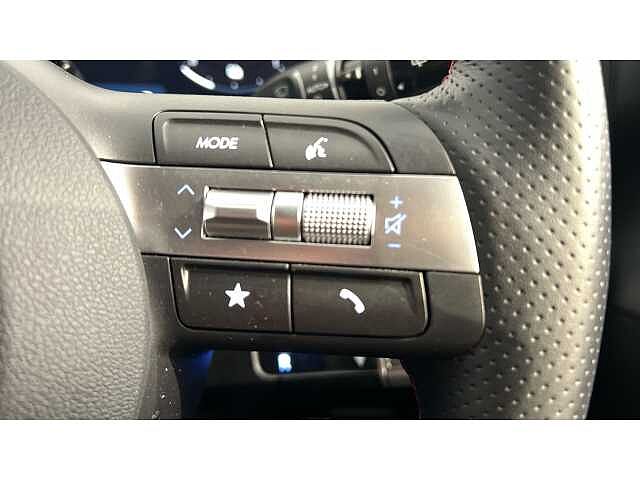Hyundai KONA KONA 1.6 Hybrid 138 N Line S 5dr DCT White