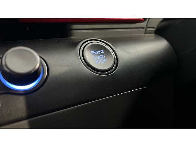 Hyundai KONA KONA 1.6 Hybrid 138 N Line S 5dr DCT White
