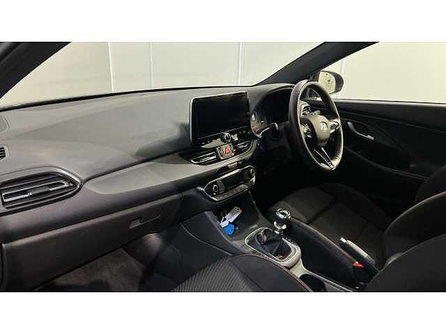 Hyundai I30 I30 1.5T GDi N Line 5dr Phantom Black