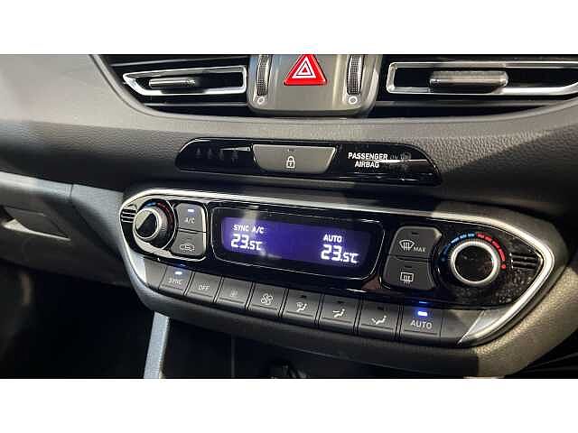 Hyundai I30 I30 1.5T GDi N Line 5dr Phantom Black