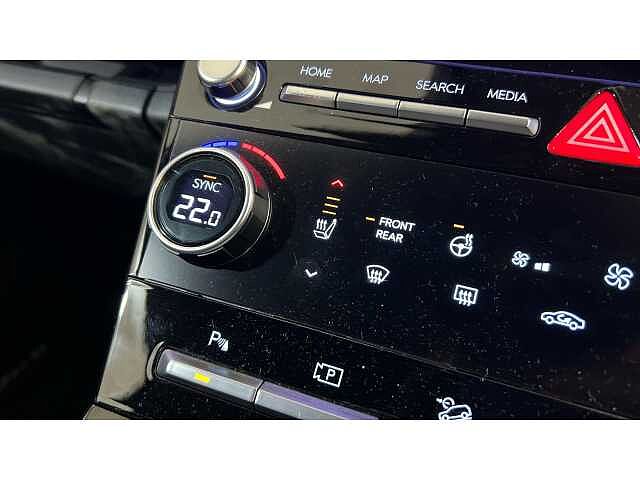 Hyundai SANTA FE SANTA FE 1.6 TGDi Plug-in Hybrid Calligraphy 5dr 4WD Auto GREY