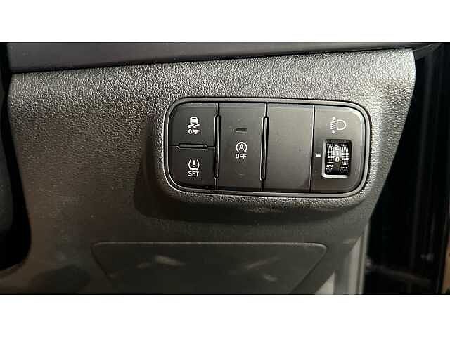 Hyundai I20 I20 1.0T GDi 48V MHD SE Connect 5dr DCT BLACK