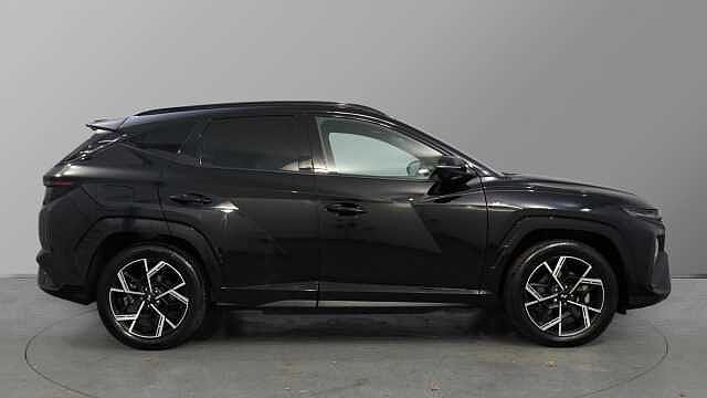 Hyundai TUCSON TUCSON 1.6T Plug-in Hybrid N Line S 5dr Auto Abyss Black Prl