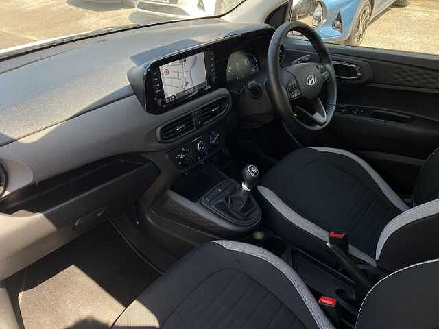 Hyundai i10 1.0 Advance Euro 6 (s/s) 5dr