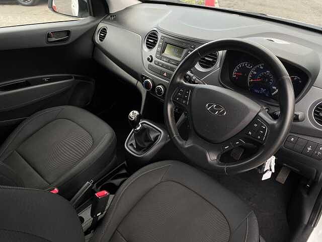 Hyundai i10 1.2 SE 5dr
