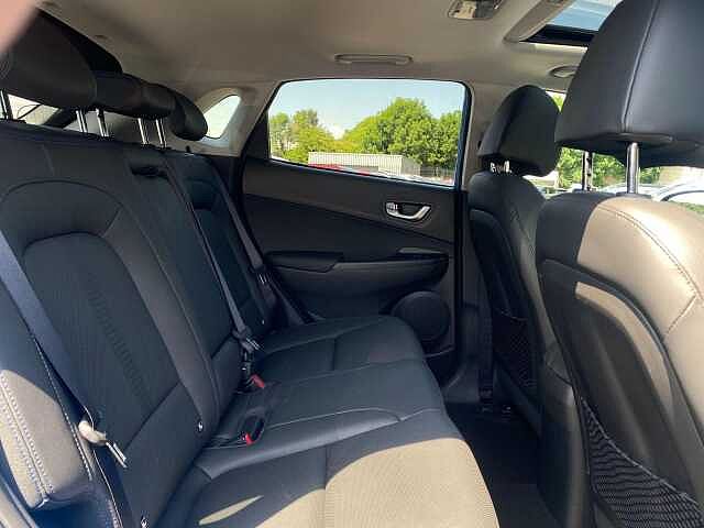 Hyundai KONA Electric 64kWh Ultimate Auto 5dr (10.5kW Charger)