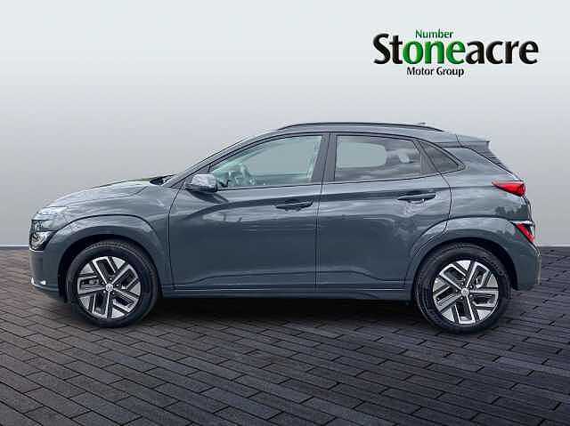 Hyundai KONA 39kWh Premium Auto 5dr (10.5kW Charger)