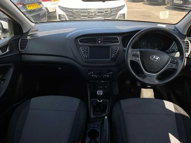 Hyundai I20 1.2 MPi SE 5dr White