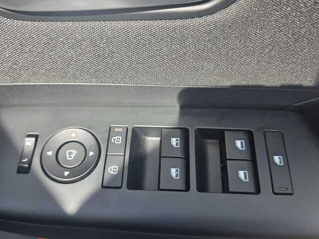 Hyundai KONA Electric 48.4kWh Advance Auto 5dr