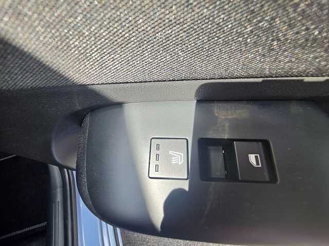 Hyundai KONA Electric 48.4kWh Advance Auto 5dr