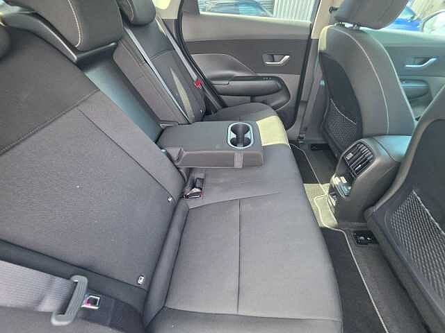 Hyundai KONA Electric 48.4kWh Advance Auto 5dr