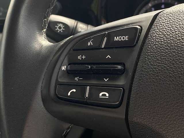 Hyundai i10 1.0 SE Connect Auto Euro 6 (s/s) 5dr