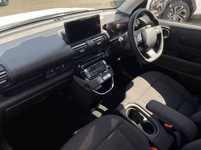 Hyundai INSTER INSTER 02