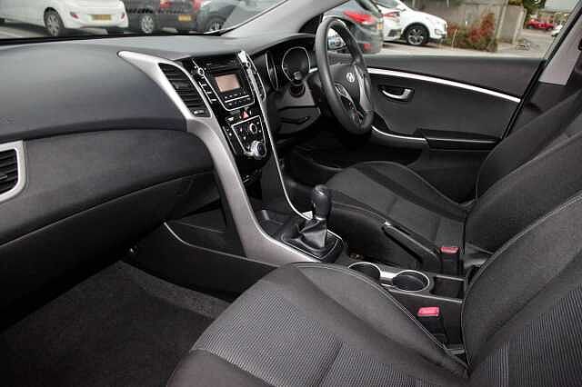 Hyundai i30 1.4 S Blue Drive (100 PS) 5 Door