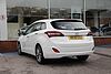 Hyundai I30 1.6 CRDI Premium Blue Drive (136 PS) Tourer White
