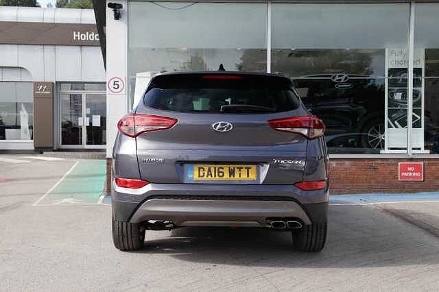 Hyundai Tucson 2.0 CRDI Blue Drive Premium SE 2WD 5 Door