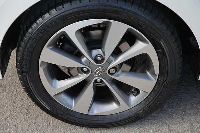 Hyundai i20 1.2 SE (84PS) Coupe