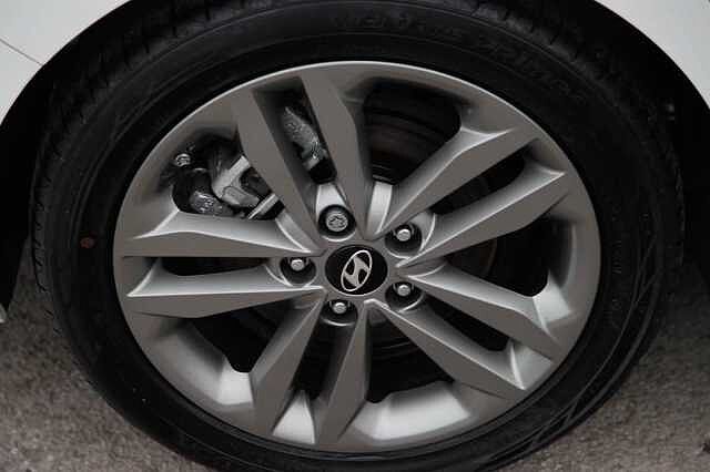 Hyundai i30 1.6 CRDI Premium Blue Drive (136 PS) Tourer